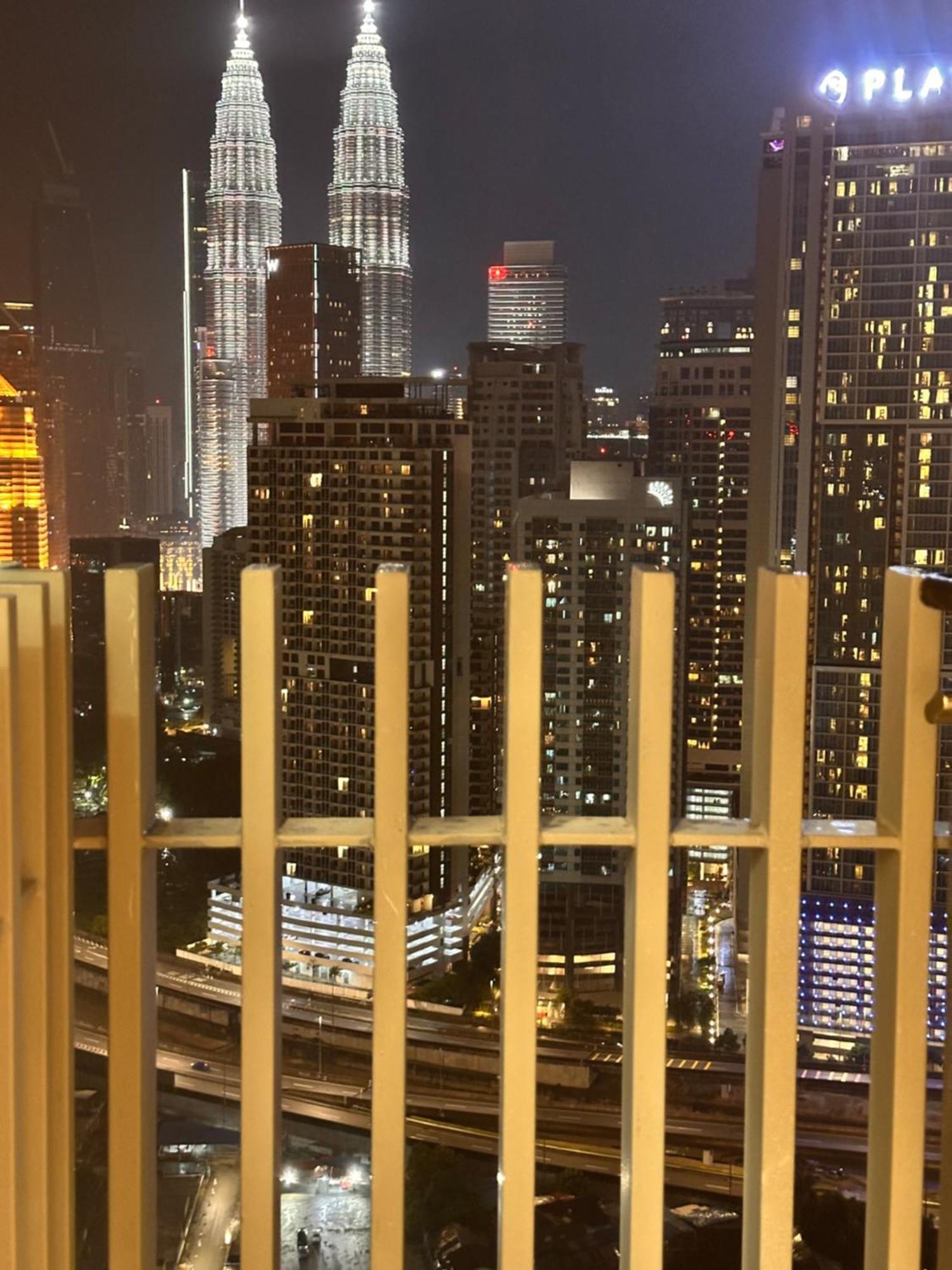 The Luxe Infinitum Klcc By Sahara Apartment Kuala Lumpur Exterior photo