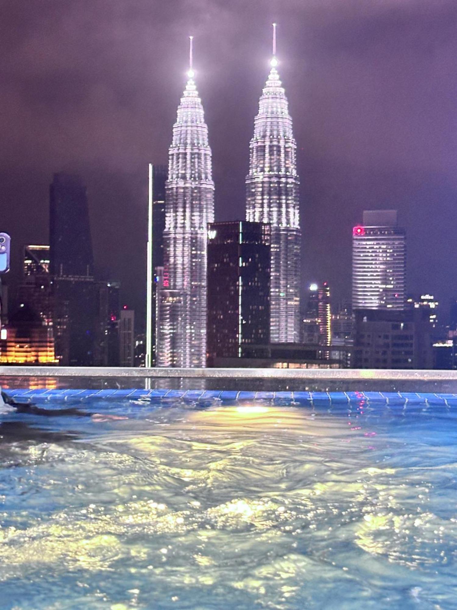 The Luxe Infinitum Klcc By Sahara Apartment Kuala Lumpur Exterior photo